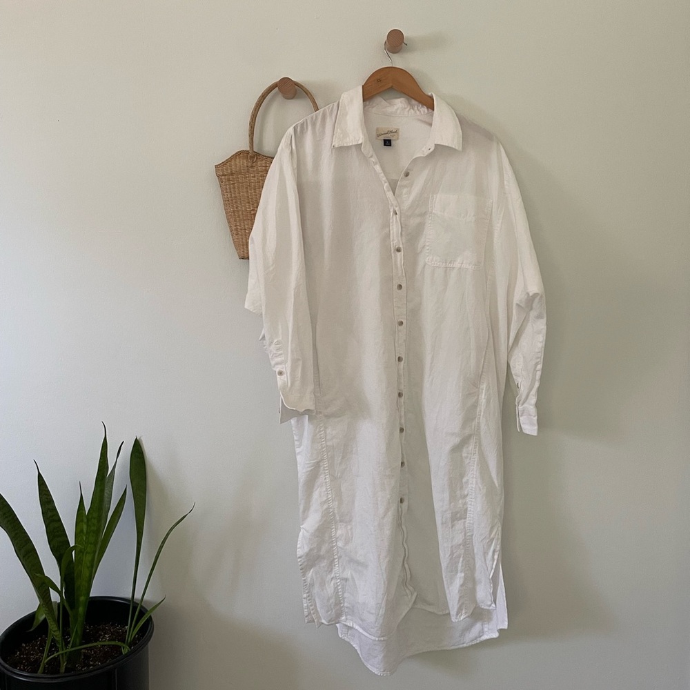 White button up t-shirt dress🐚🤍🌊
